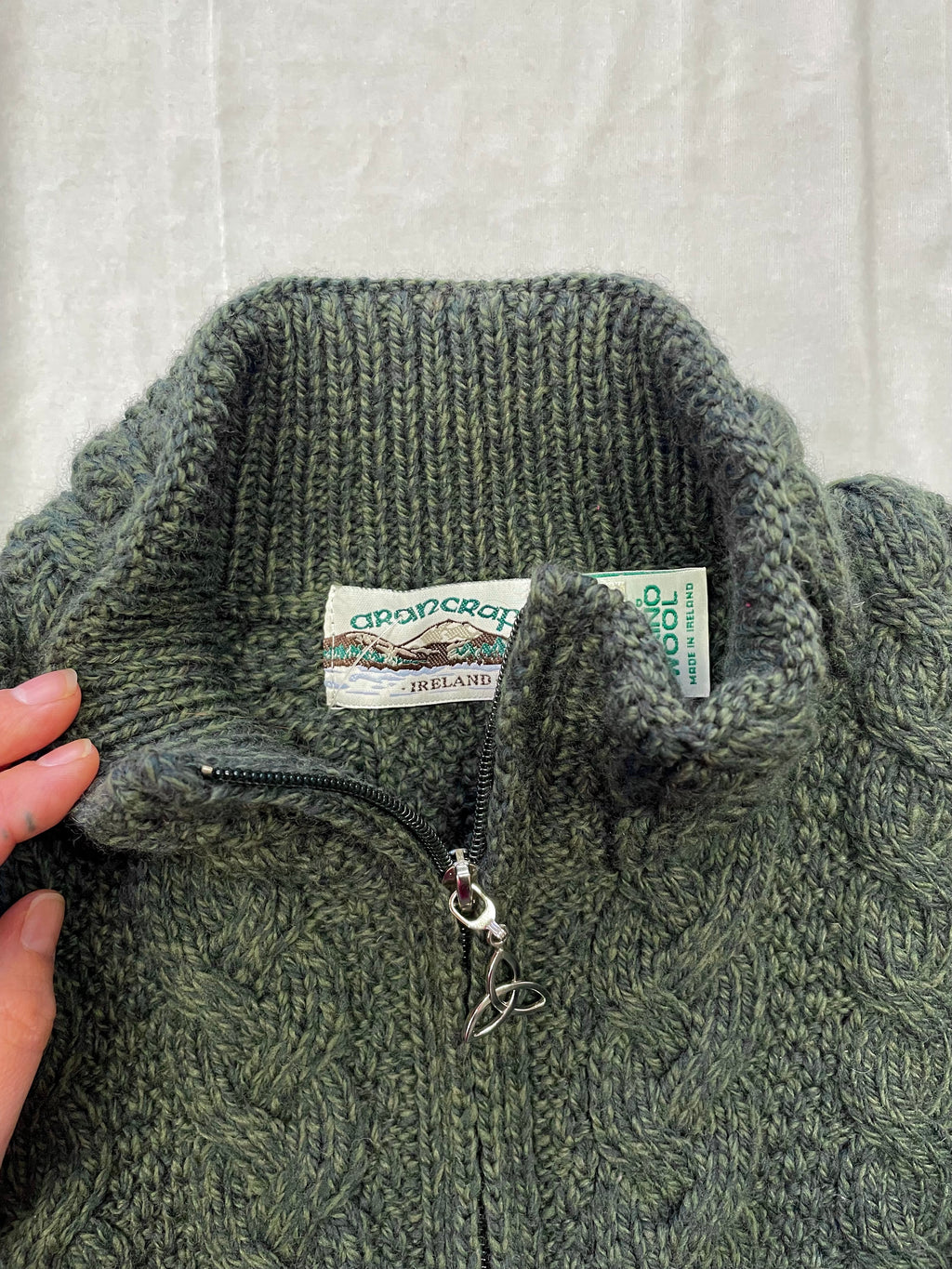 Aran Crafts merinovillaneuletakki vihreä