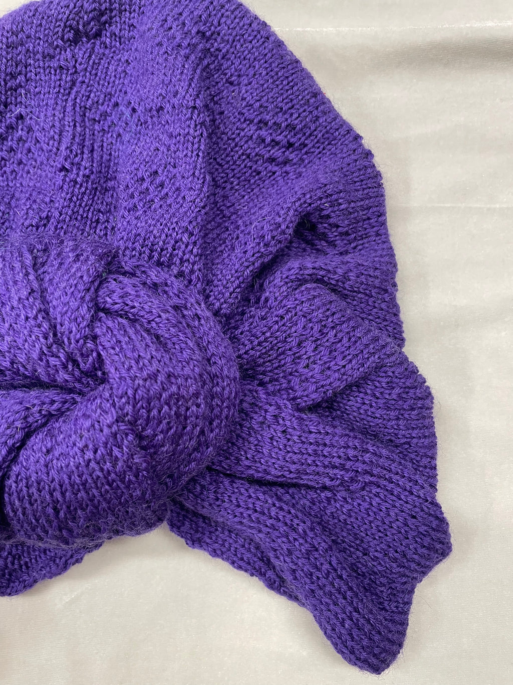 By Mamaha Monarda merinovillaturbaani violetti