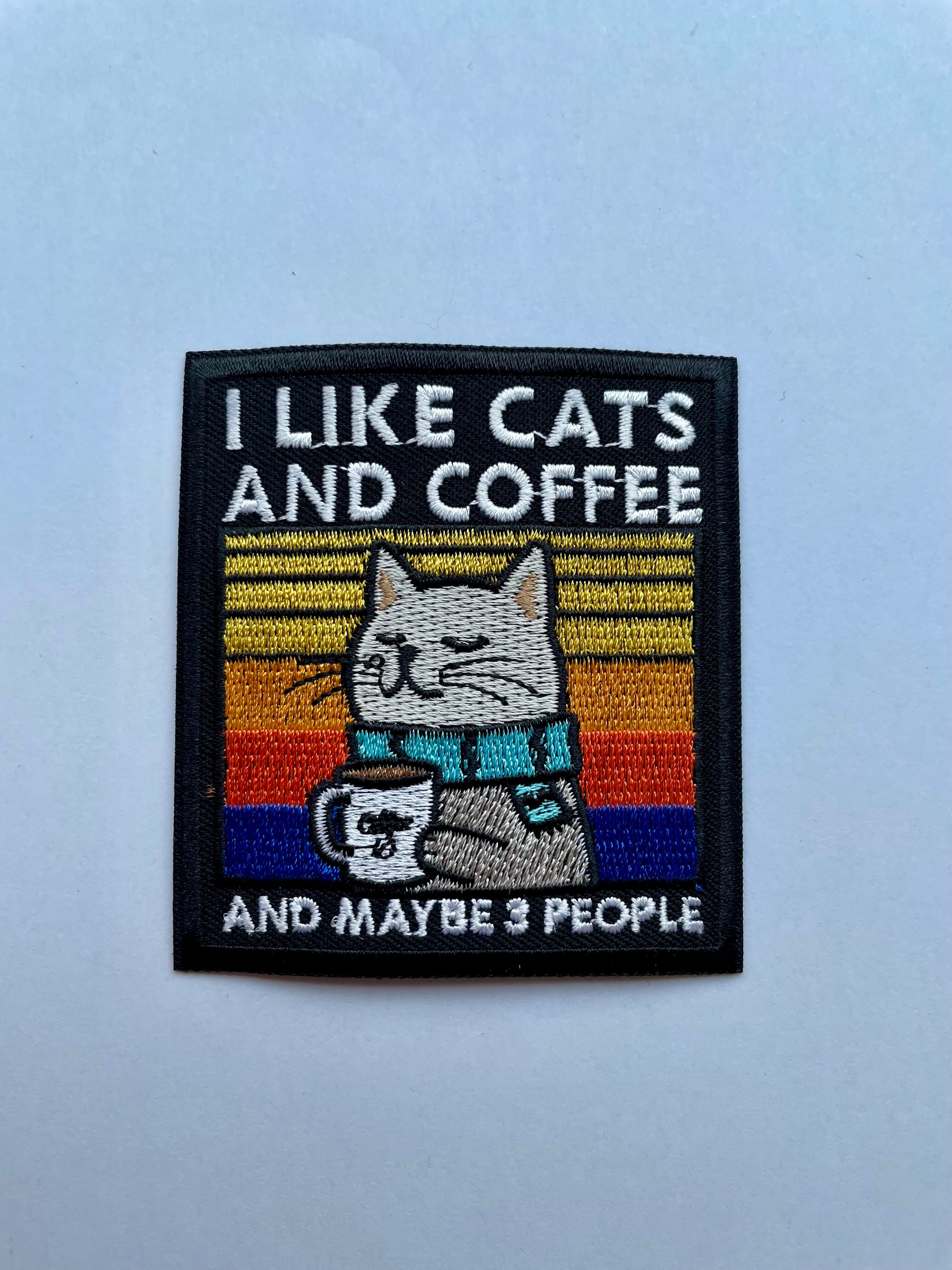 I like cats and coffee kangasmerkki