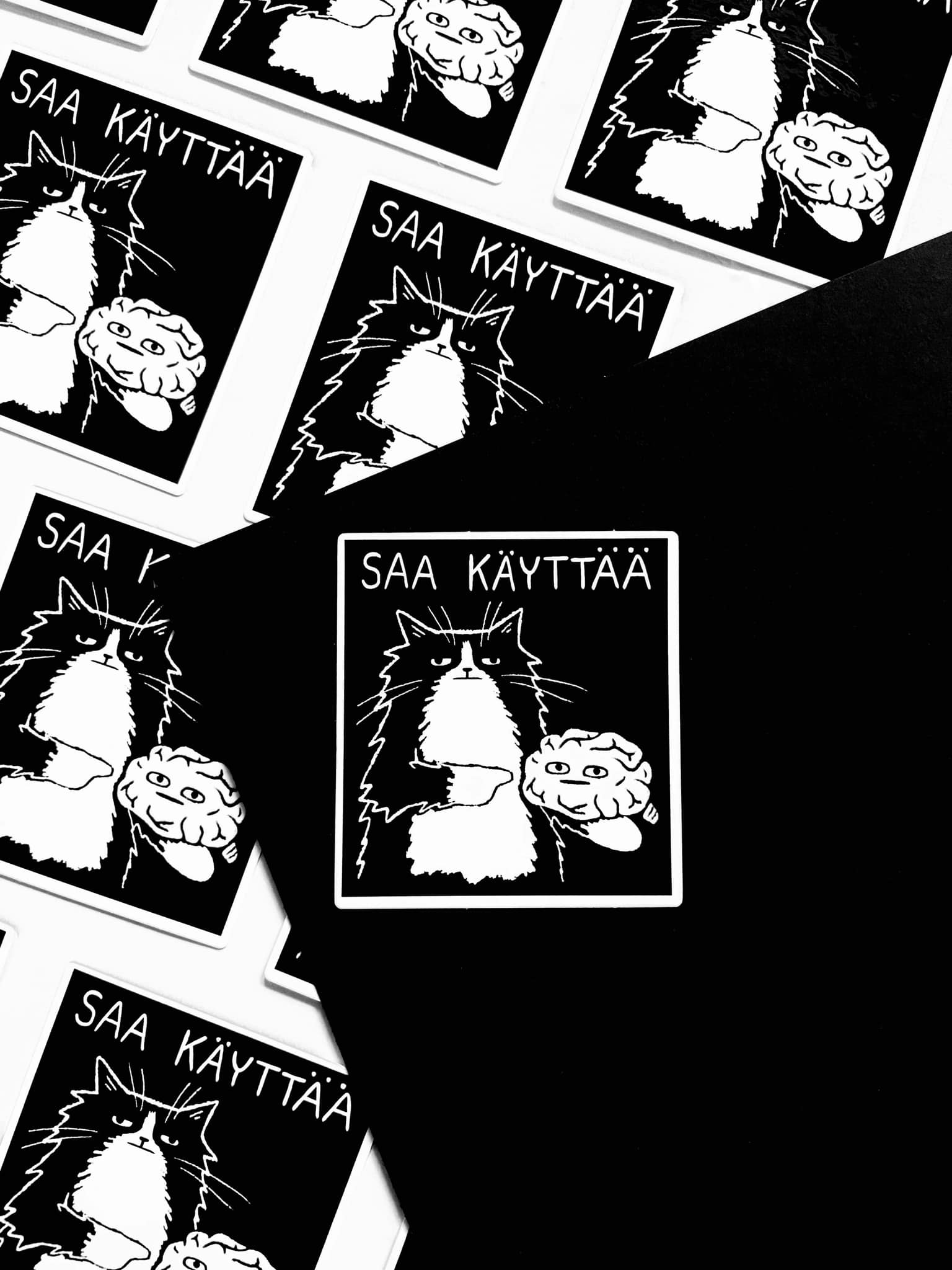 Darrakatti Saa käyttää- tarra