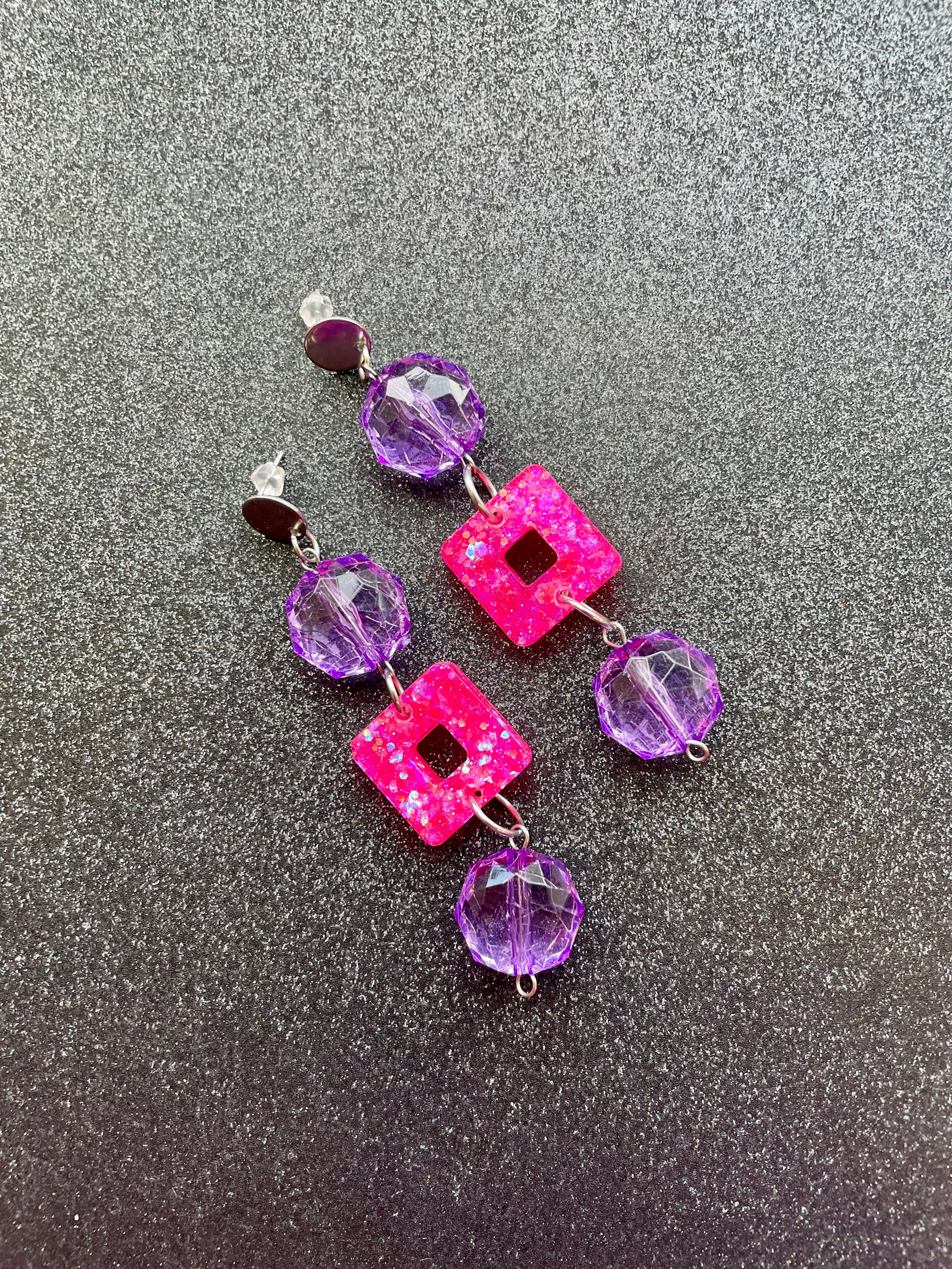 Ilone violetti- pinkit korvakorut