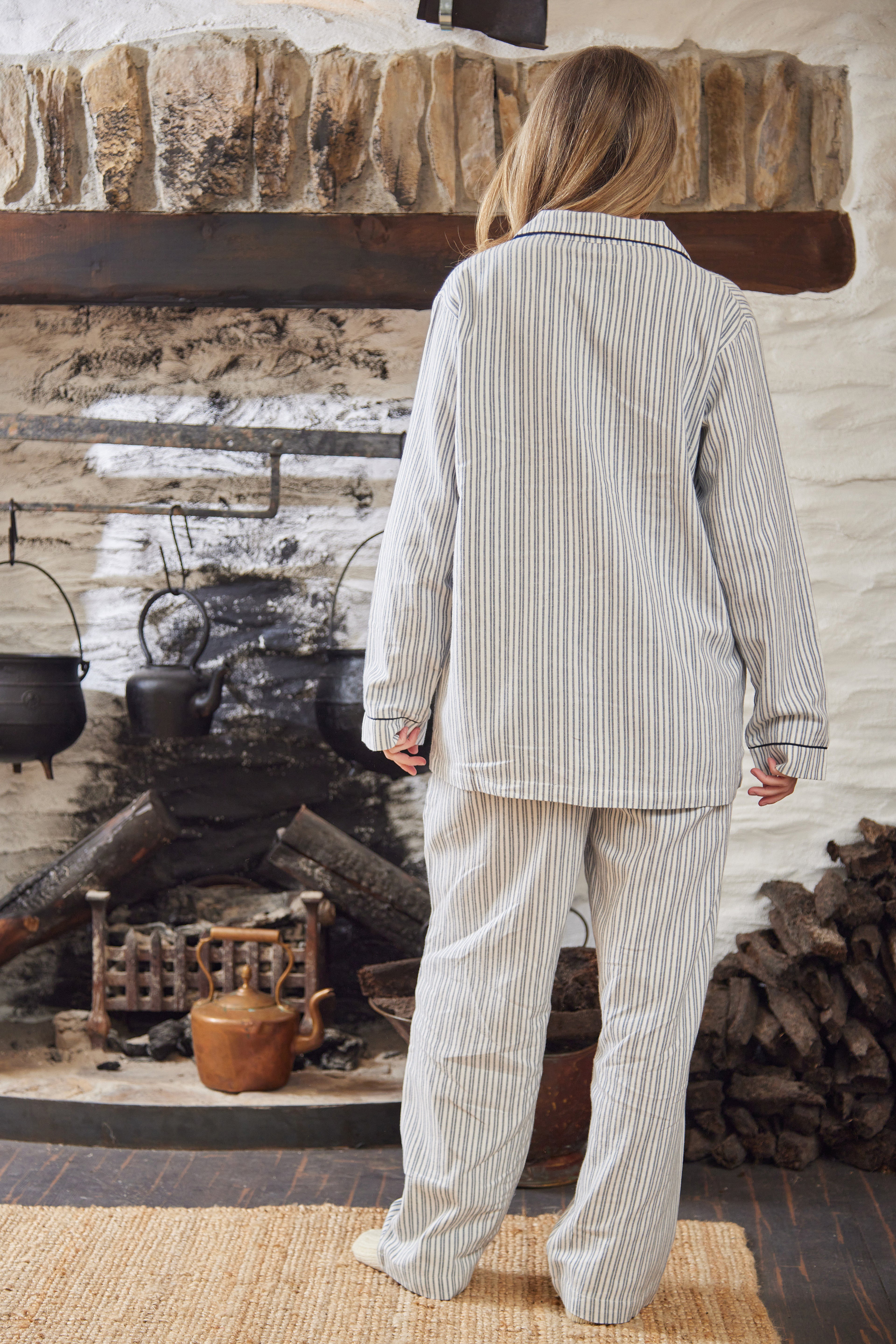 Lee Valley flanellinen pyjama sini-valkoraidallinen
