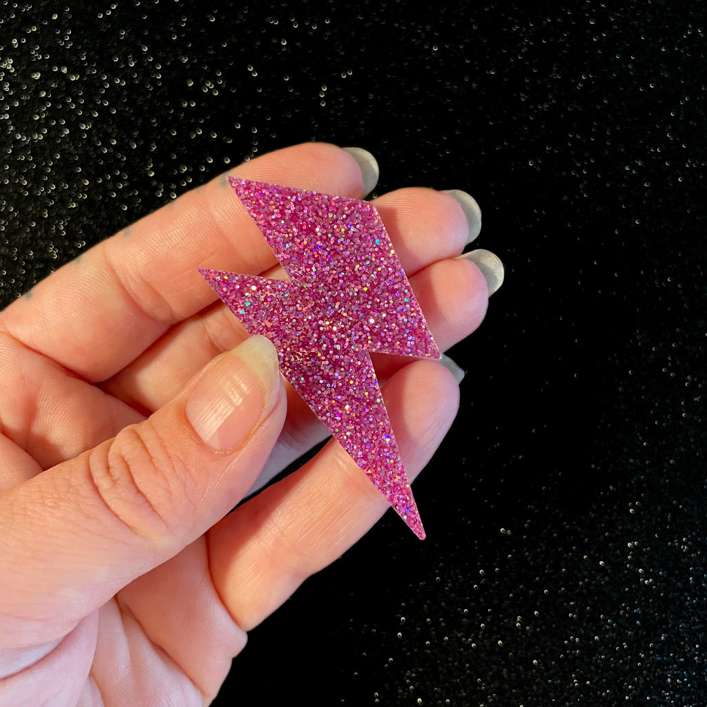 Ruffle Army fuksia glittersalamapinni