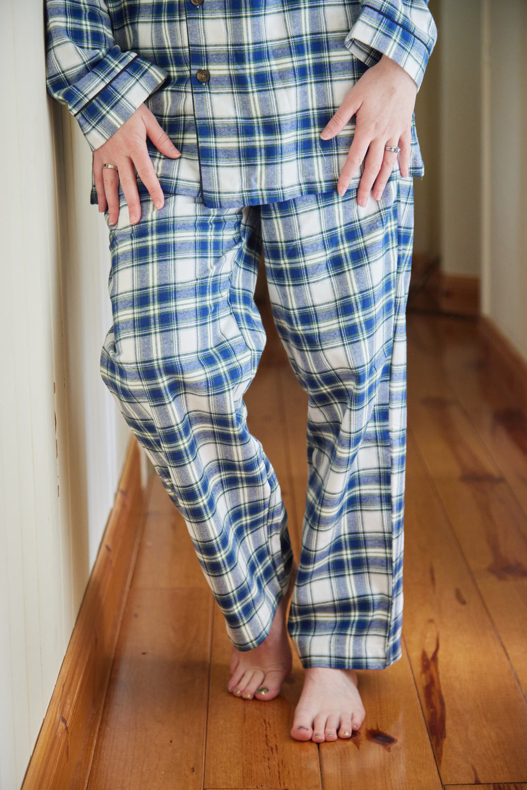 Lee Valley flanellinen pyjama sini-valko- vihreäruudullinen